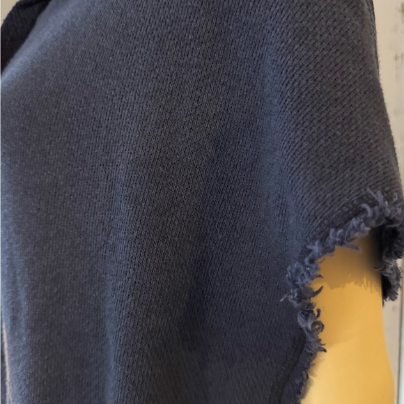 Free People distressed, sleeveless, extra long hoodie with zip front + pockets - Picture 9 of 11